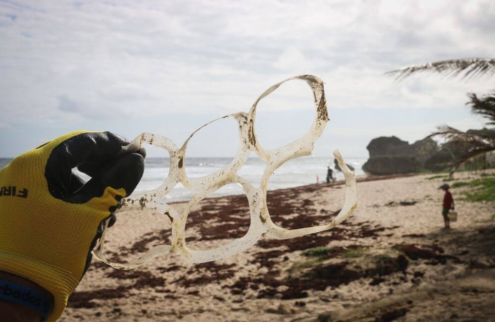 Collecte de déchets pour lutter contre la pollution plastique des océans